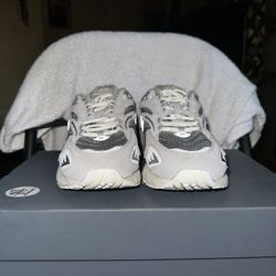New Balance 740 Series 