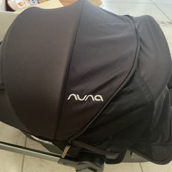 Nuna Car Seat 