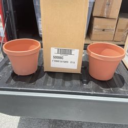 (20) Plastic Flower Pots - Terra-cotta color