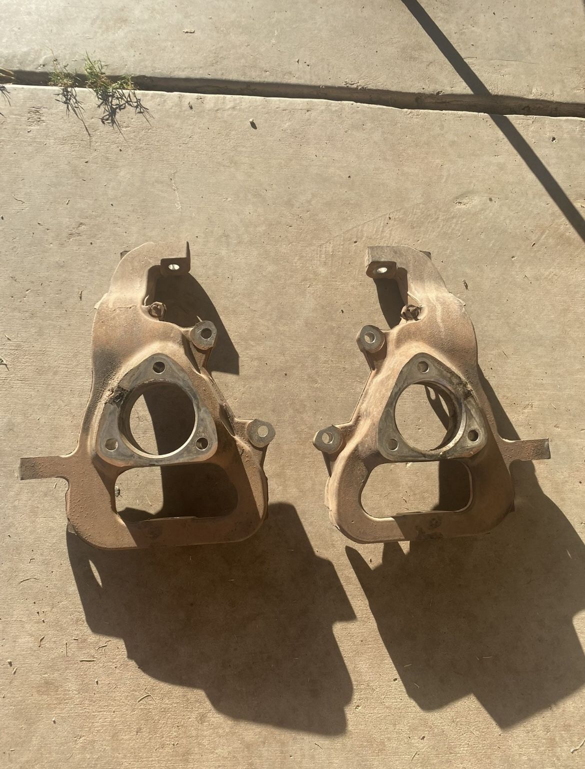 09-UP Dodge Ram 2WD Front Spindle Stocks