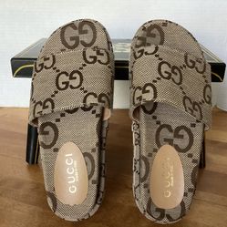 Womens Gucci Canvas Monogrammed Slides. Size 38. Like New