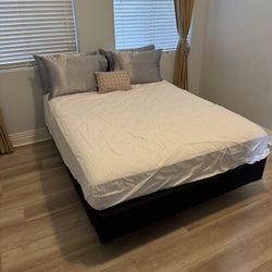 Queen Size Bed W/frame