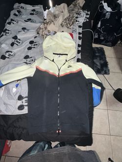Nike Tech