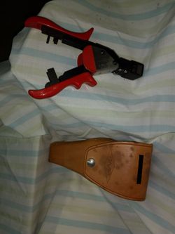 Modular Plug Presser