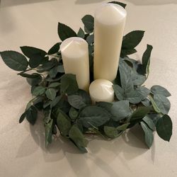 Ling’s Moment Rose Leaf Garland Wreath