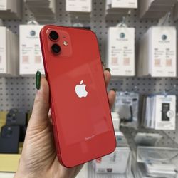 iPhone 12 Unlocked 64Gb Red Good Condition