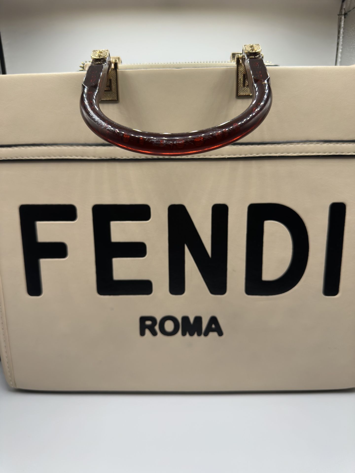 FENDI Bagged Purse (XL)