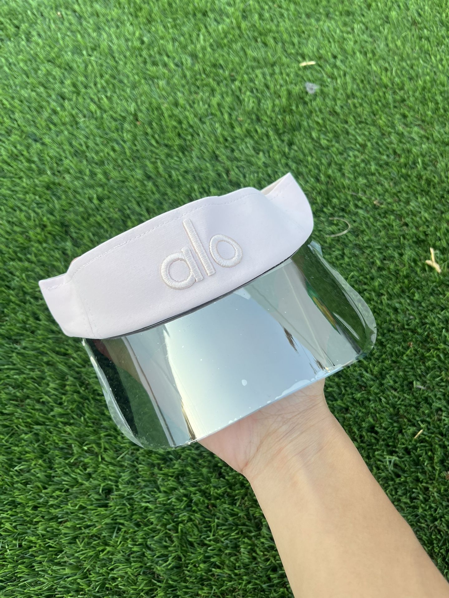 ALO Airlift Solar Visor Hat in ‘pink’