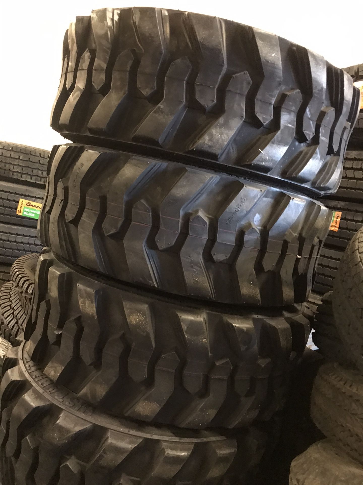 4x bobcat tire 1016.5 12 ply 550 for Sale in San Bernardino, CA OfferUp