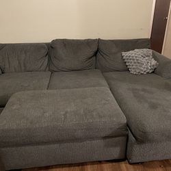 (Pending) Sectional Couch 
