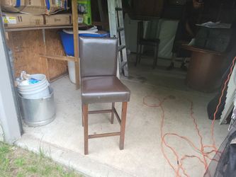2 Chairs