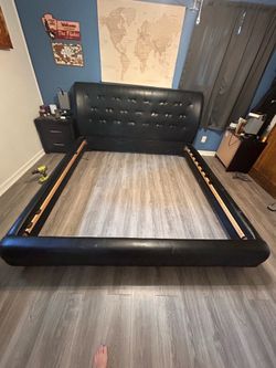 King size bed frame with platform that moves up and down