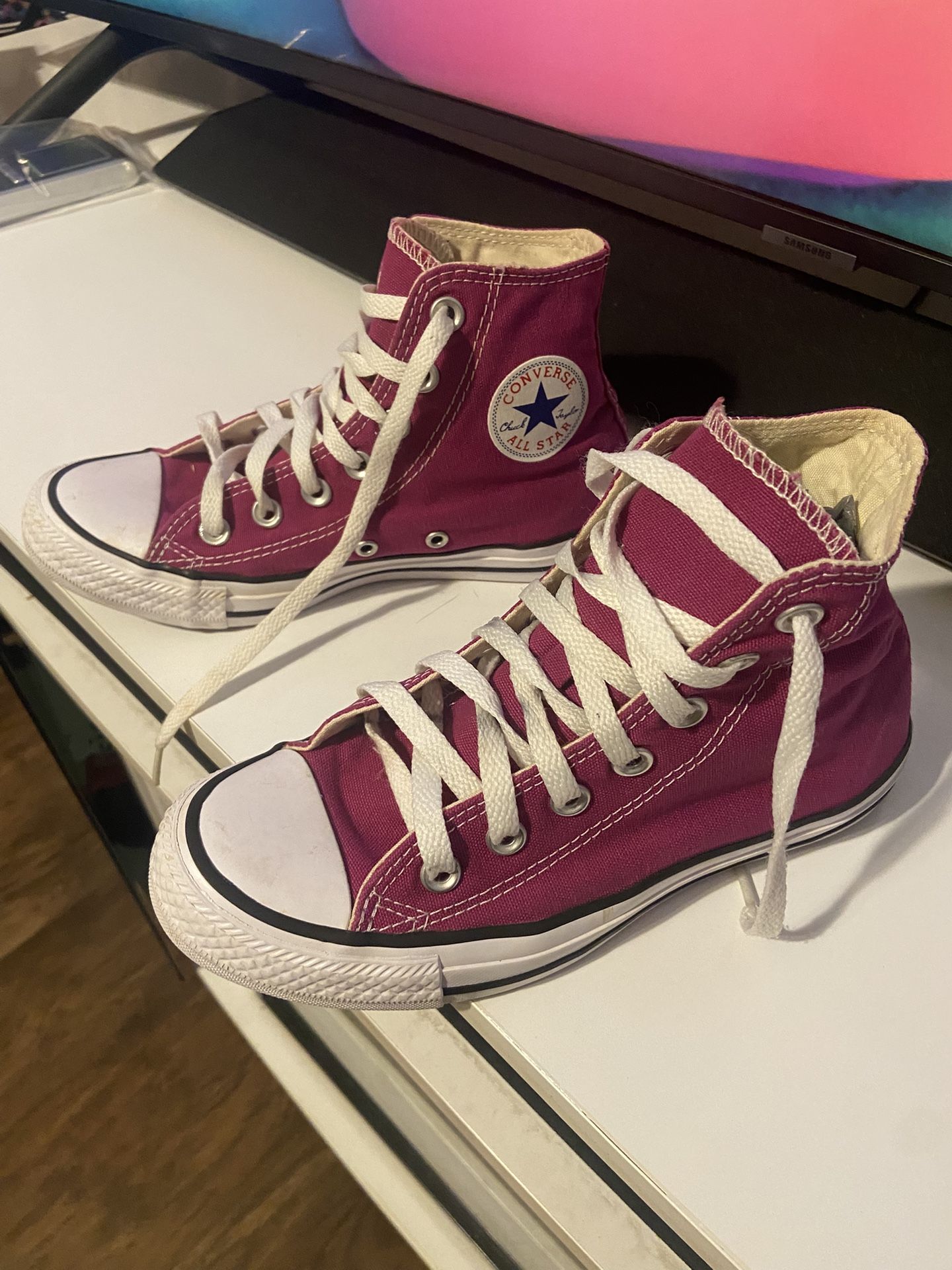 Converse Unisex Chuck Taylor All Star Hi Pink Fuchsia Sneakers Shoe men’s (3.5)women’s (5.5)