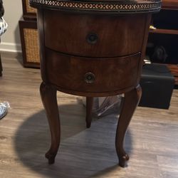 Bedside/End Table 
