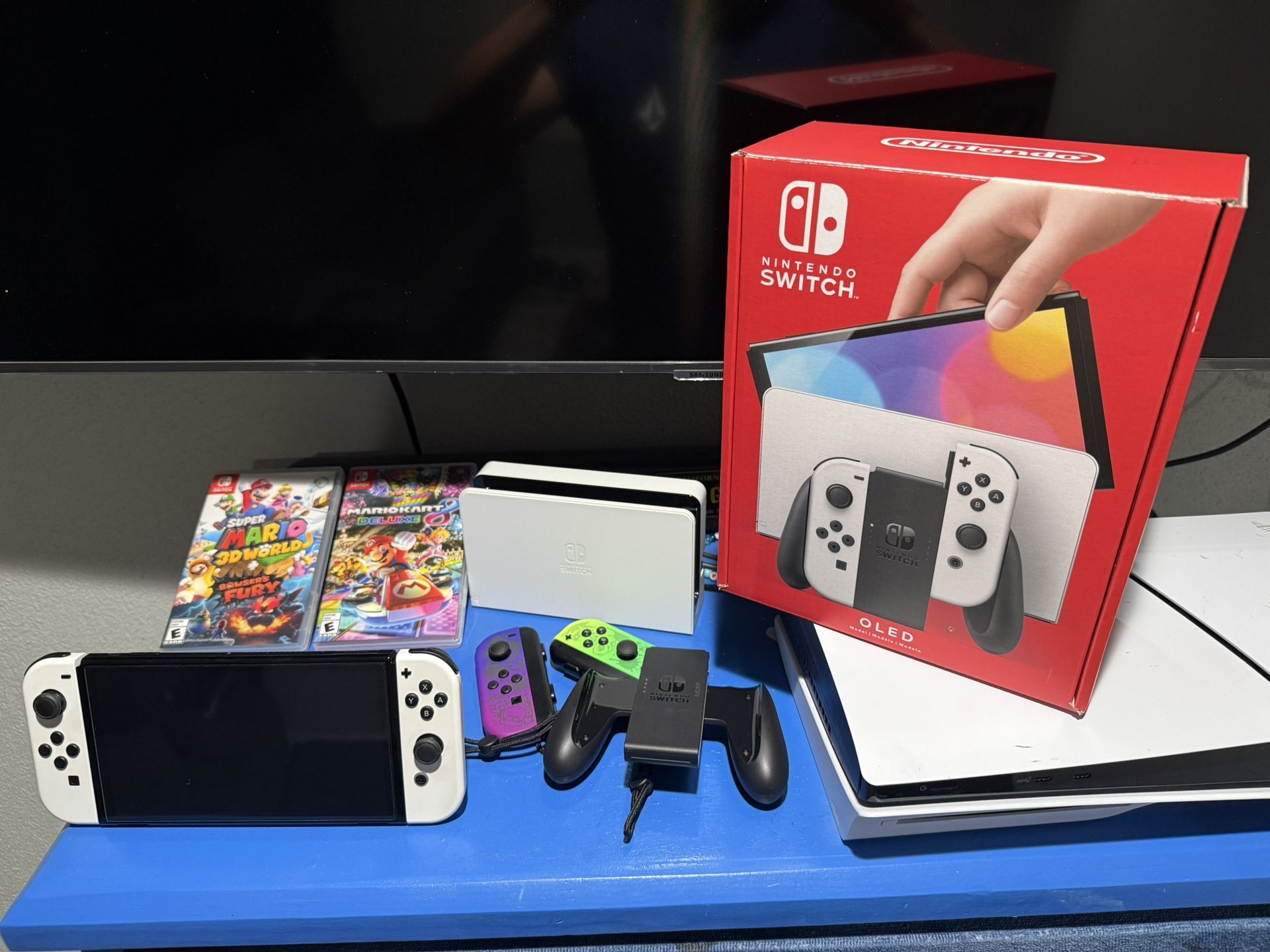 Nintendo Switch OLED