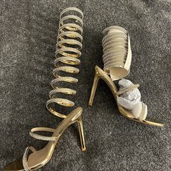 Gold Heels- Fashion Nova 7 1/2
