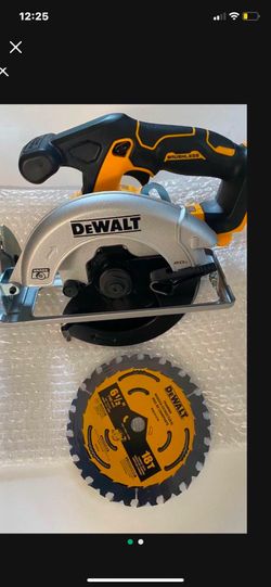 DEWALT 20V CORDLESS BRUSHLESS 6”1\2 Inch CIRCULAR  SAW NEW  STRONG NEW $150 FIRM FIRM
