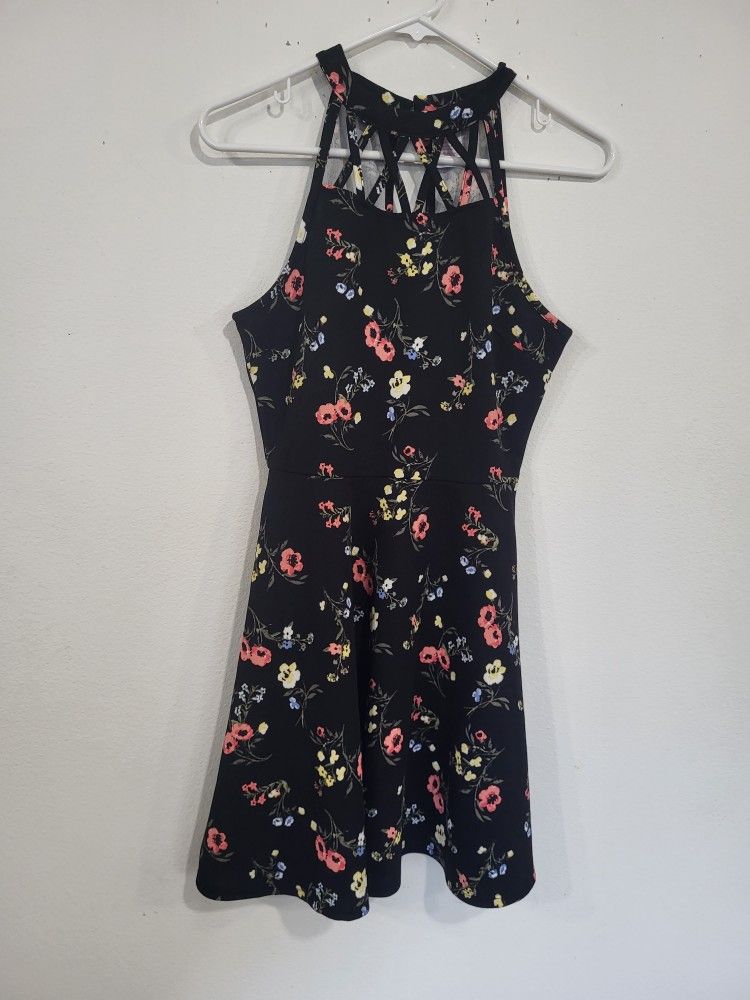 New Women's Dress