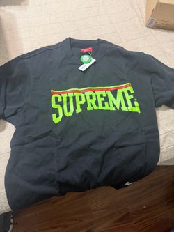 Supreme Graphic Logo T-Shirt