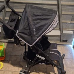 Black Stroller 