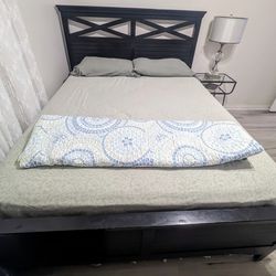 Queen Size Bed With Mattress For sale!