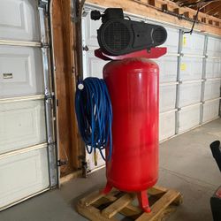 60 Gallon Husky Air Compressor - Working Condition 