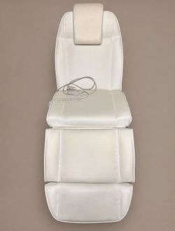 $200 OBO Working Aesthetic Chair White