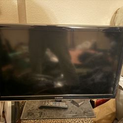 Samsung 32” LED TV