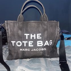 Marc Jacob's "The Tote Bag"