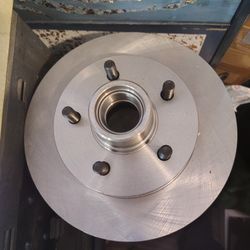 Front Hub 