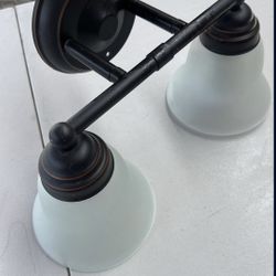 Bathroom lamp