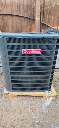Goodman 2.5 ton condensor R32