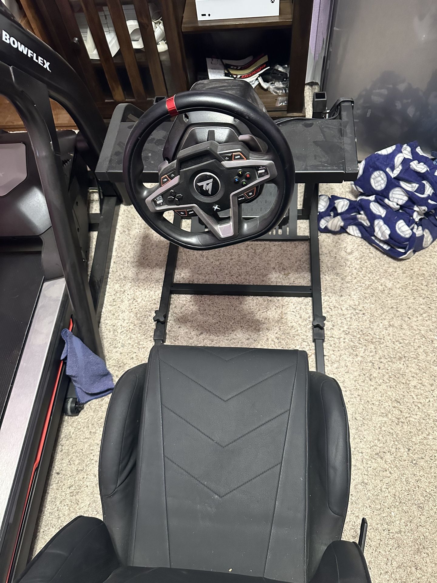 GTOmega Racing Sim Seat w/wheels and peddles