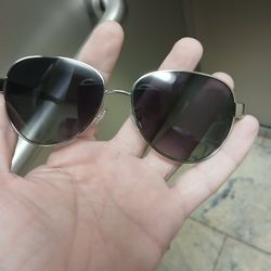 Woman's Coach Sunglasses