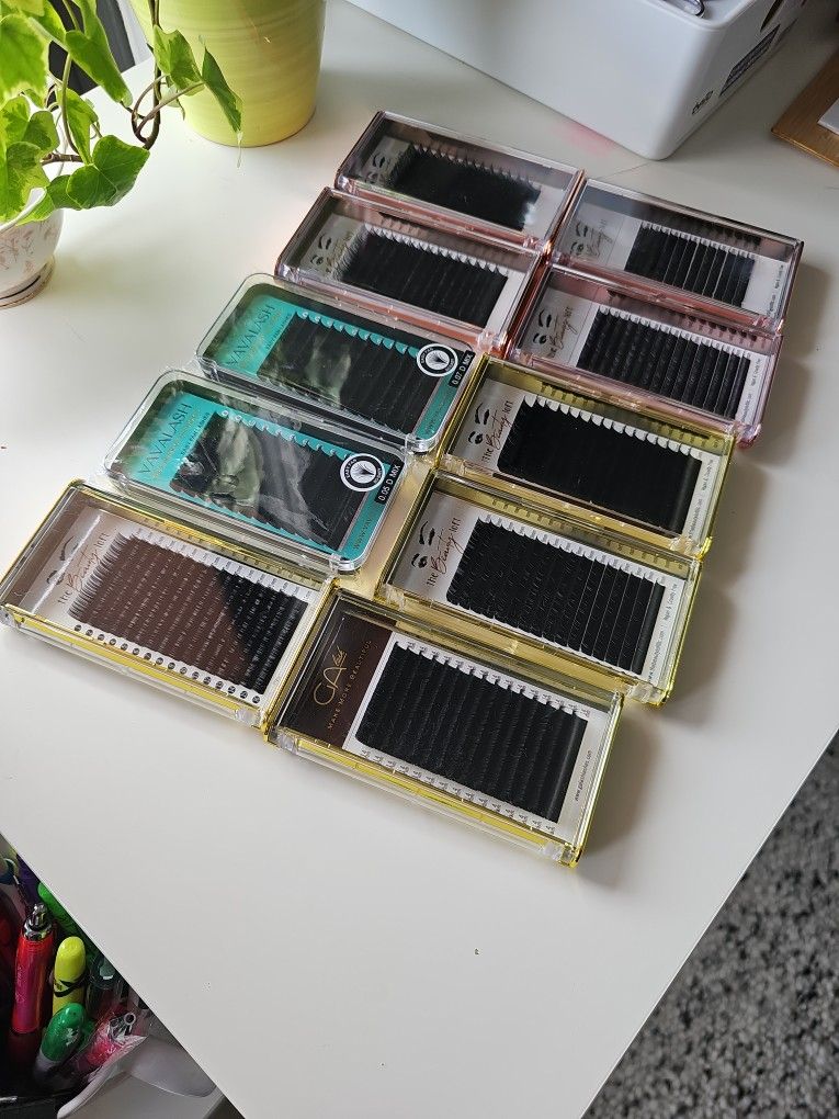 BRAND NEW LASH PRACTICE SET