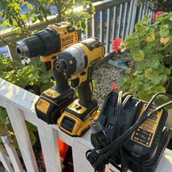 Dewalt Drill Set