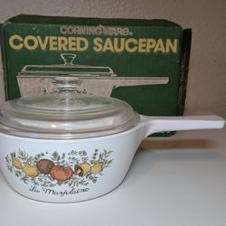 Vtg Corning Ware Spice O Life P-82-8  1 1/2 pt Covered Saucepan w/box