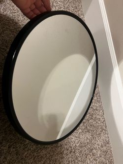 Small Circle Mirror - Black