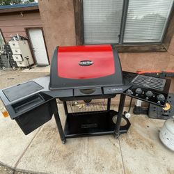 Corner Propane, Grill
