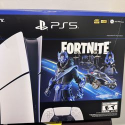 PS5 DIGITAL EDITION AND SAMSUNG ODYSSEY MONITOR