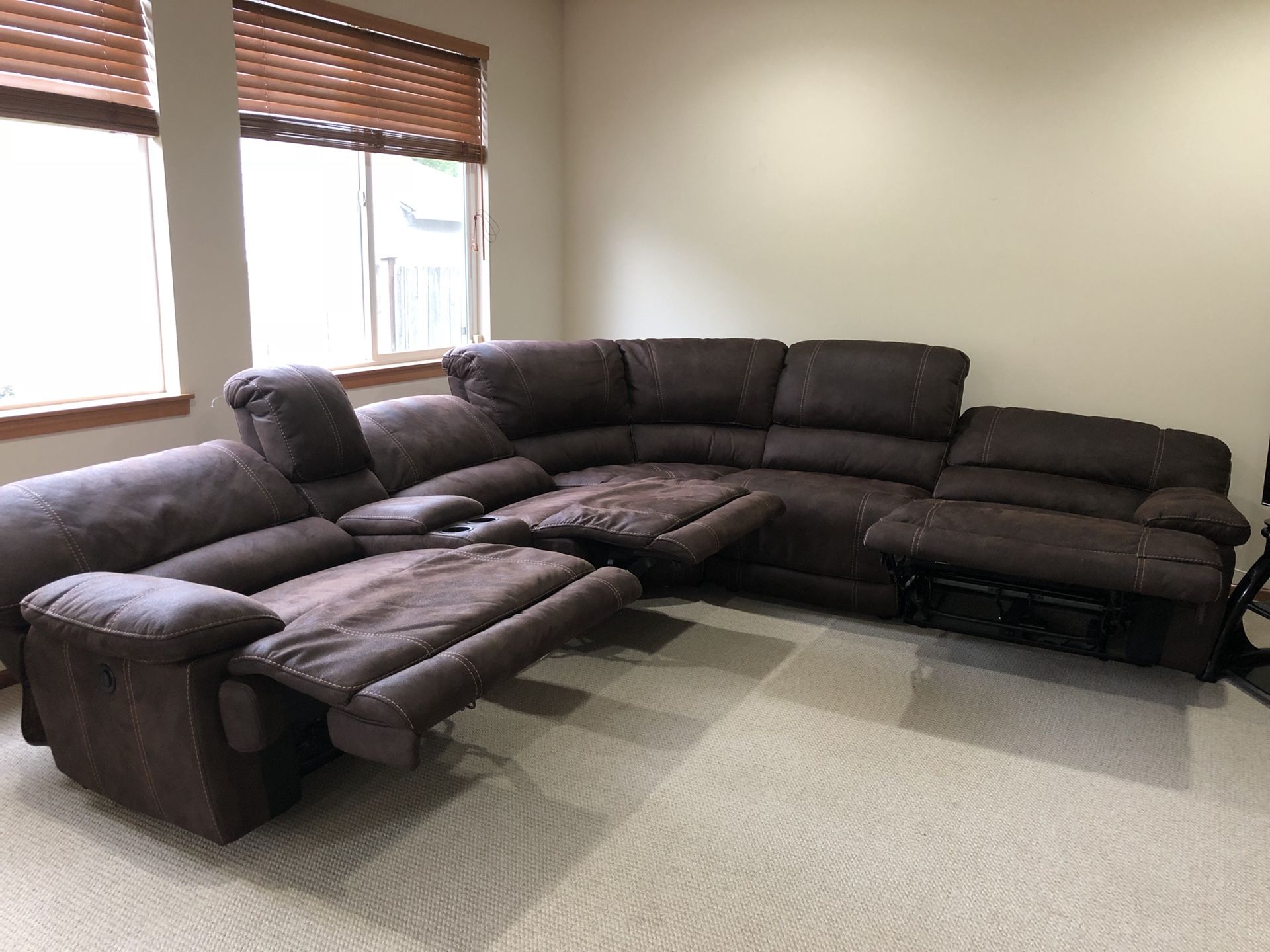 Jedd 5 Piece Fabric Power Reclining Sectional Sofa Baci Living Room