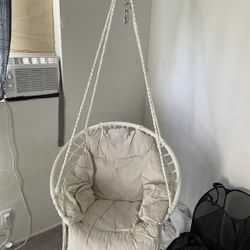 Hanging Chair 