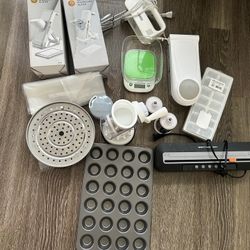 Big Kitchen Set – $50 (Everything in Photo)