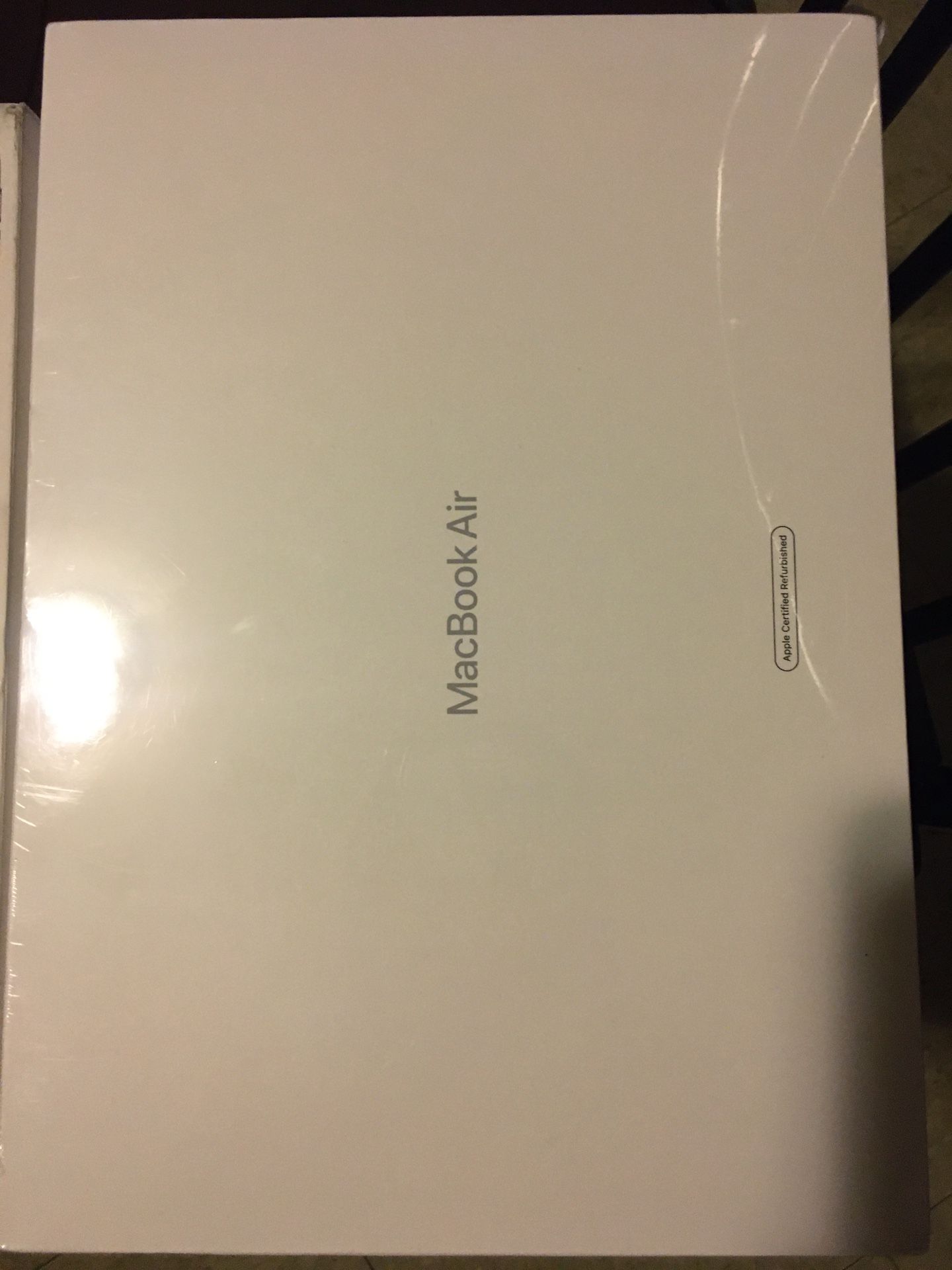 Refurbished 13.3-inch MacBook Air Apple M1 Chip with 8‑Core CPU and 7‑Core GPU - Space Gray