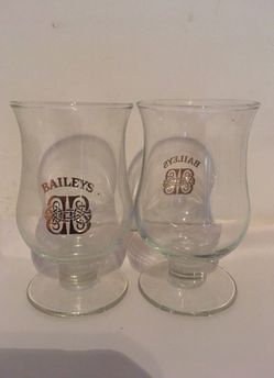Pair of 2-3 oz Baileys shot glasses