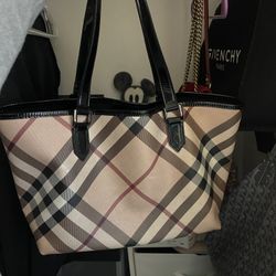 Burberry Shoulder Bag