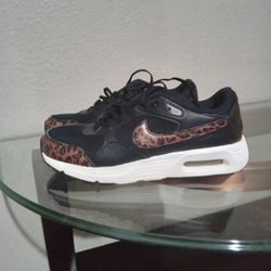 Women's Nike Air Max SC Black Leopard sneakers Size 8.5