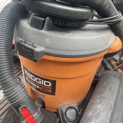 Ridgid Vaccum 6.5 Hp 16 Gallon 