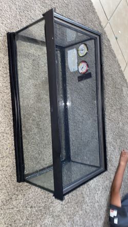 Reptile  Terrarium  enclosure / tank