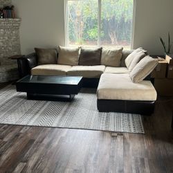 Sectional Couch 